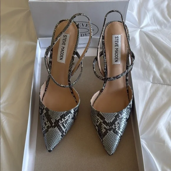 Steve Madden Gray and Black Slingback Heels Valentine Blu Snake - Picture 2 of 7